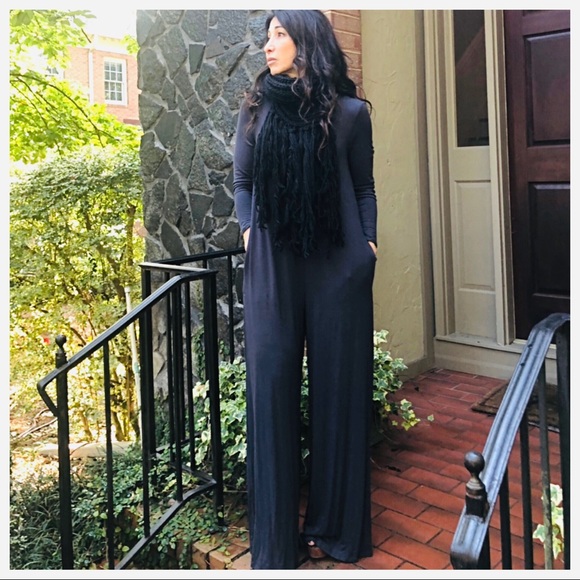 ✨LAST ONE ✨Wide leg side pocket jumpsuit - Picture 7 of 8